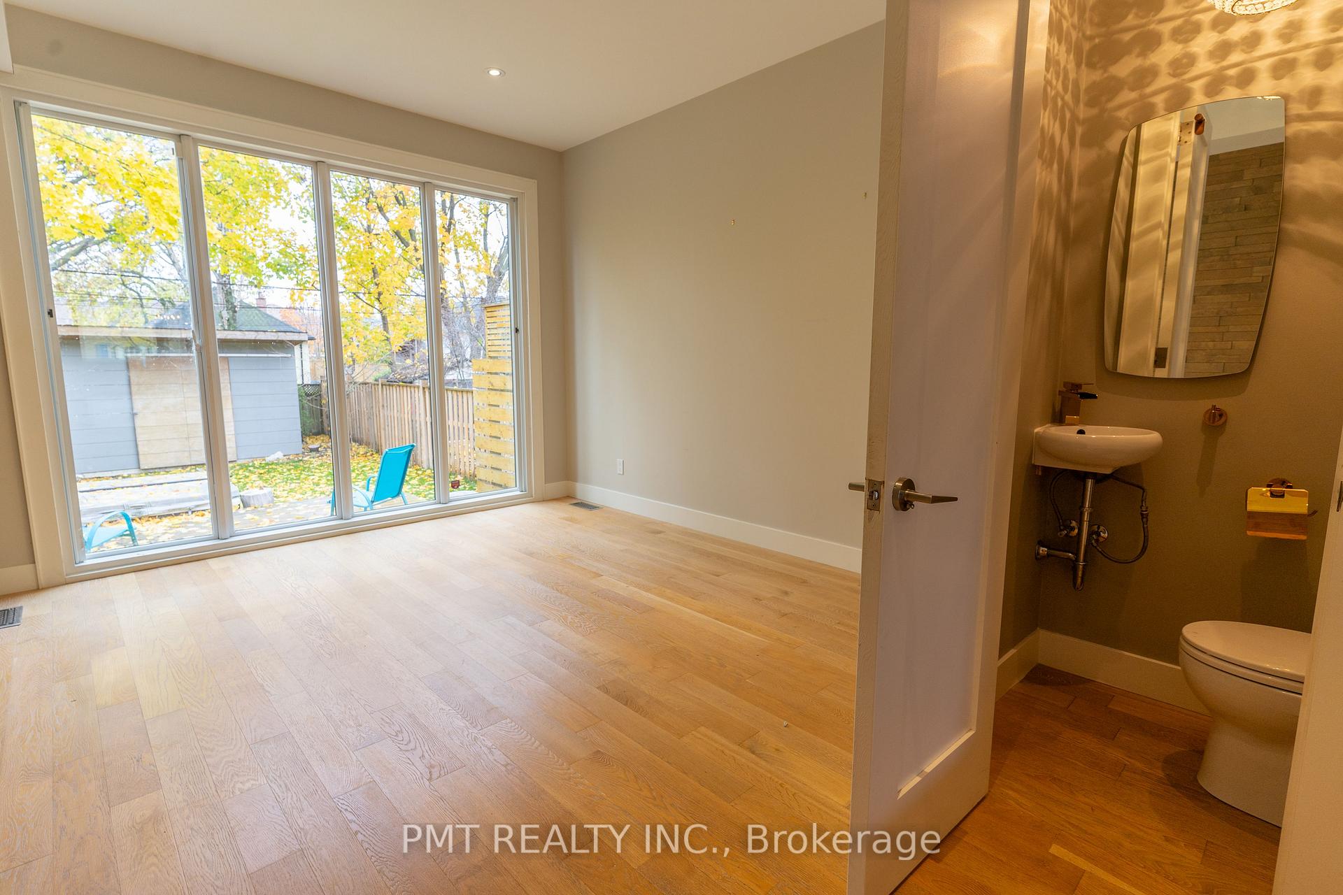 Photo 15 of 64 Thirty Sixth Street, Etobicoke, Long Branch — HOMEH