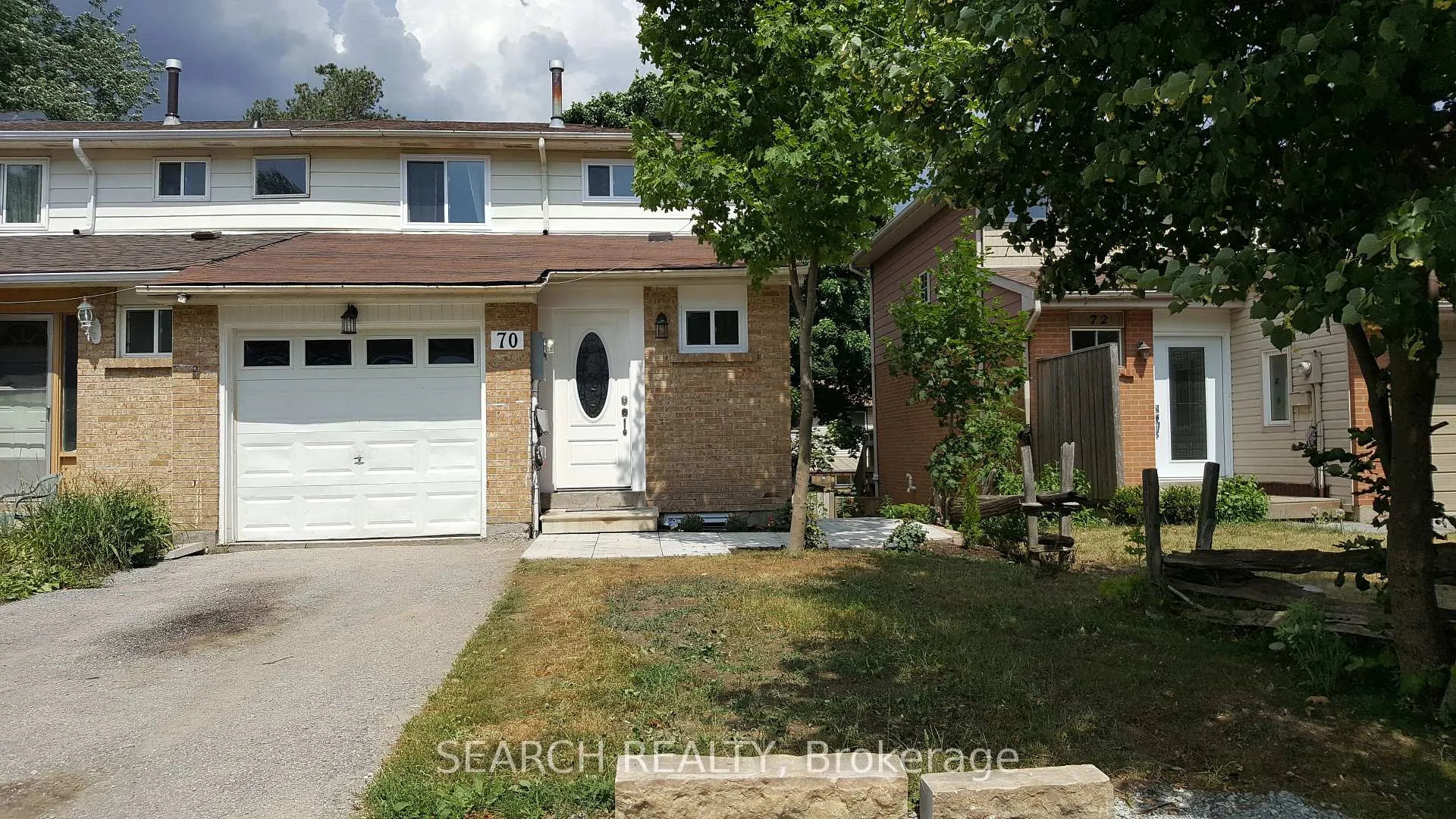 Front of Unit Basement, 70-A Chaucer Crescent