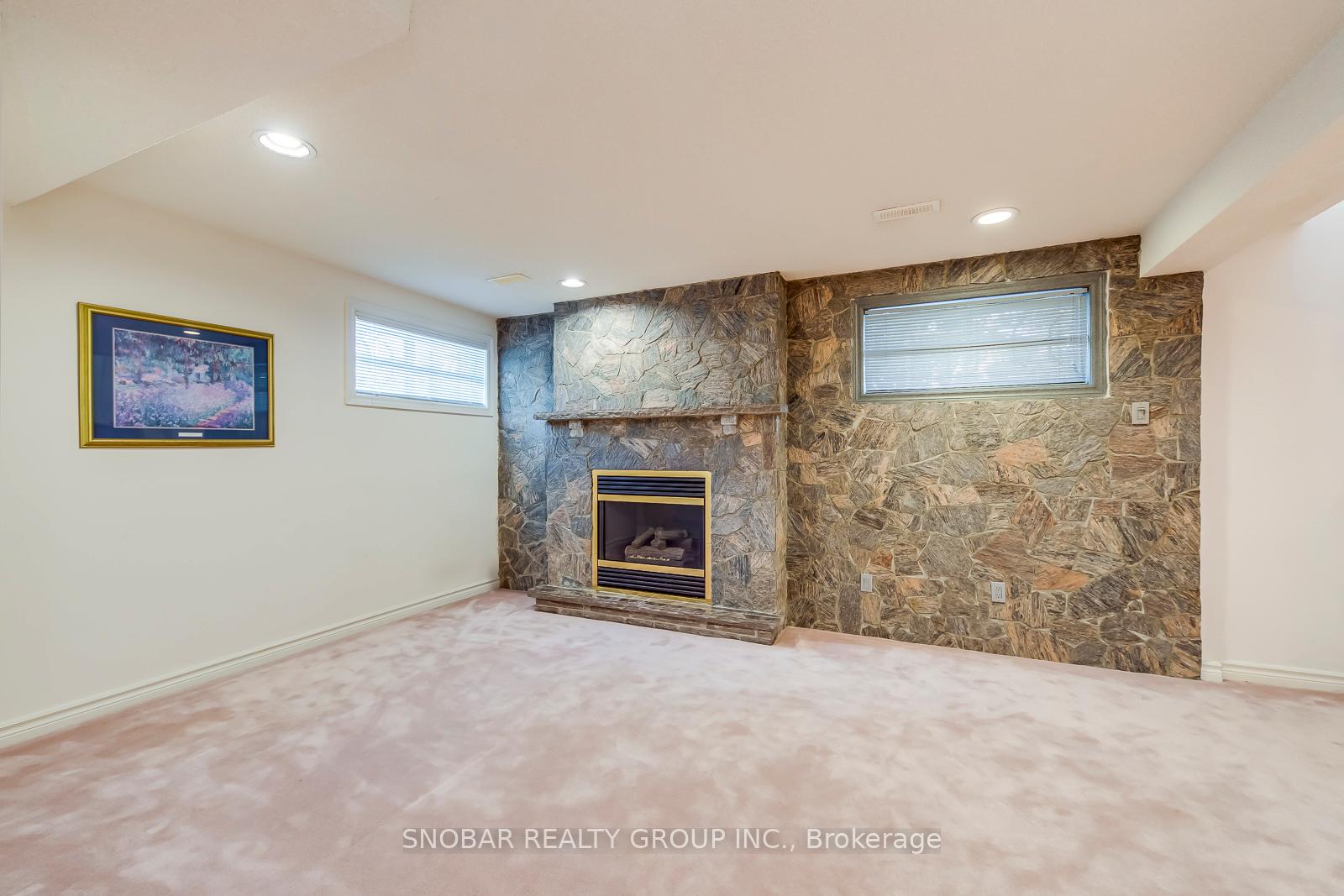 Photo 31 of 214 Gamma Street, Etobicoke, Alderwood — HOMEH