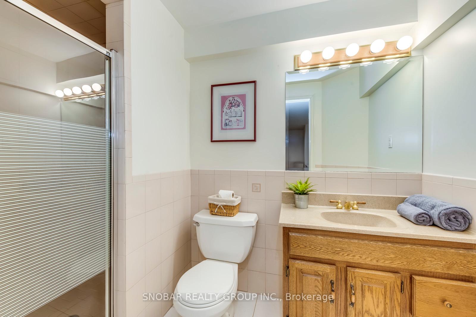 Photo 38 of 214 Gamma Street, Etobicoke, Alderwood — HOMEH