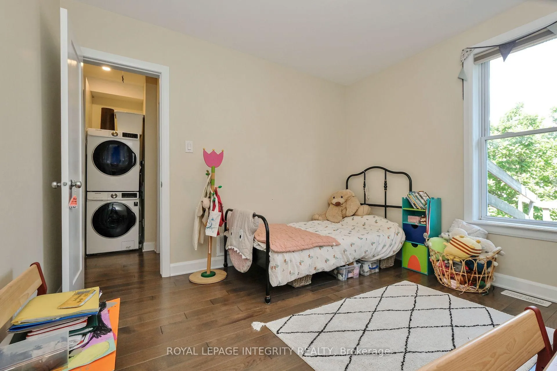 Photo 19 of 93 Hamilton Avenue N, Ottawa, Ottawa West — HOMEH