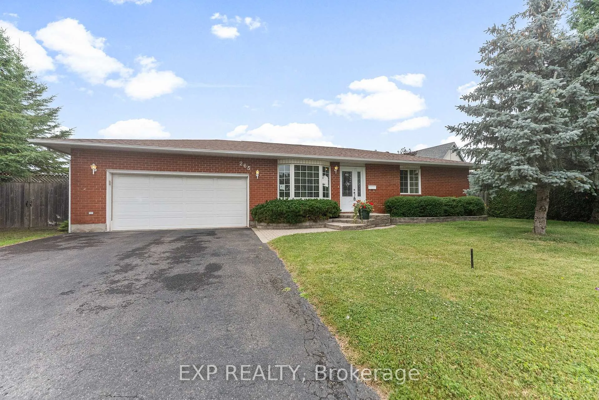Photo 4 of 265 Allan Drive, Arnprior — HOMEH