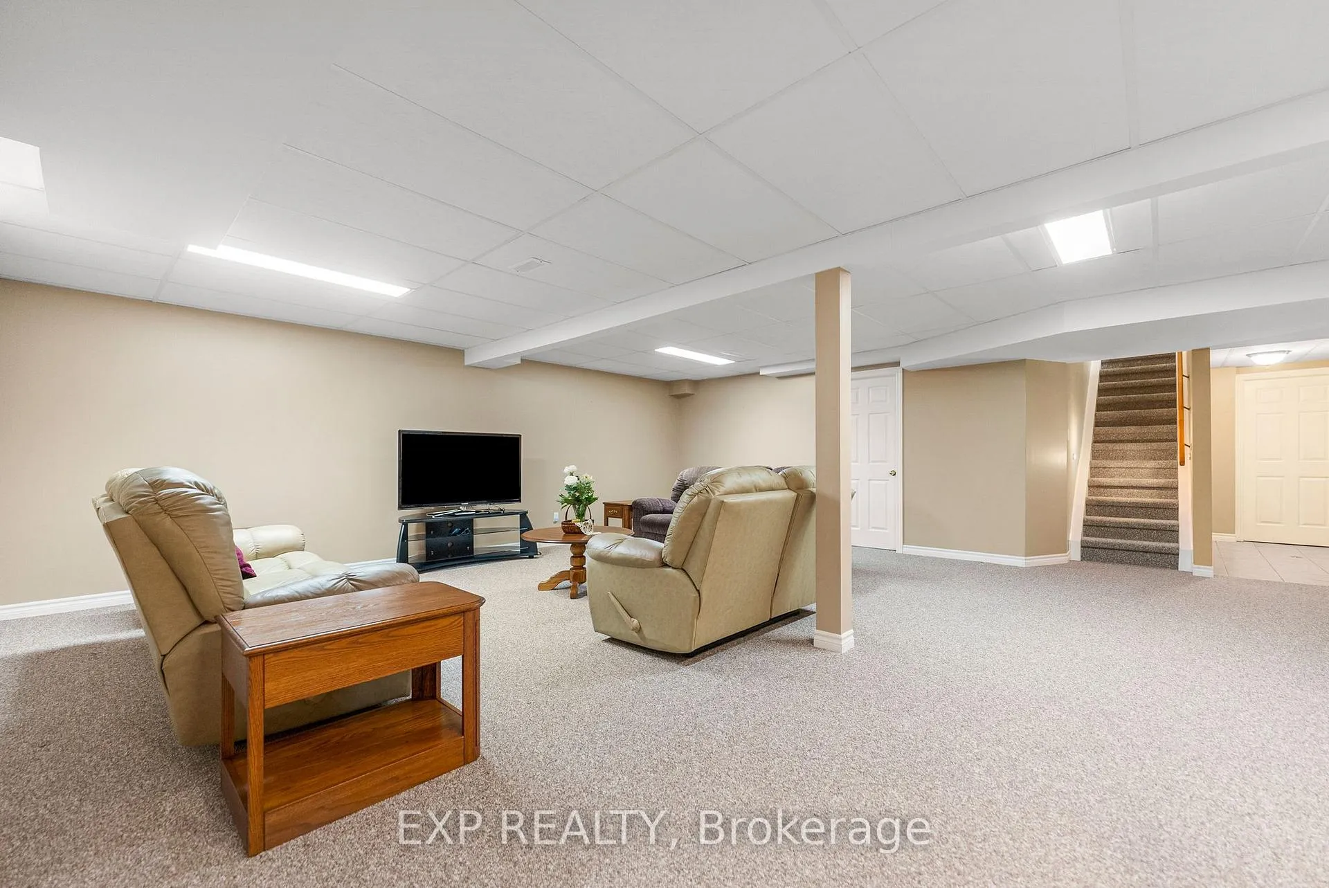 Photo 169 of 265 Allan Drive, Arnprior — HOMEH