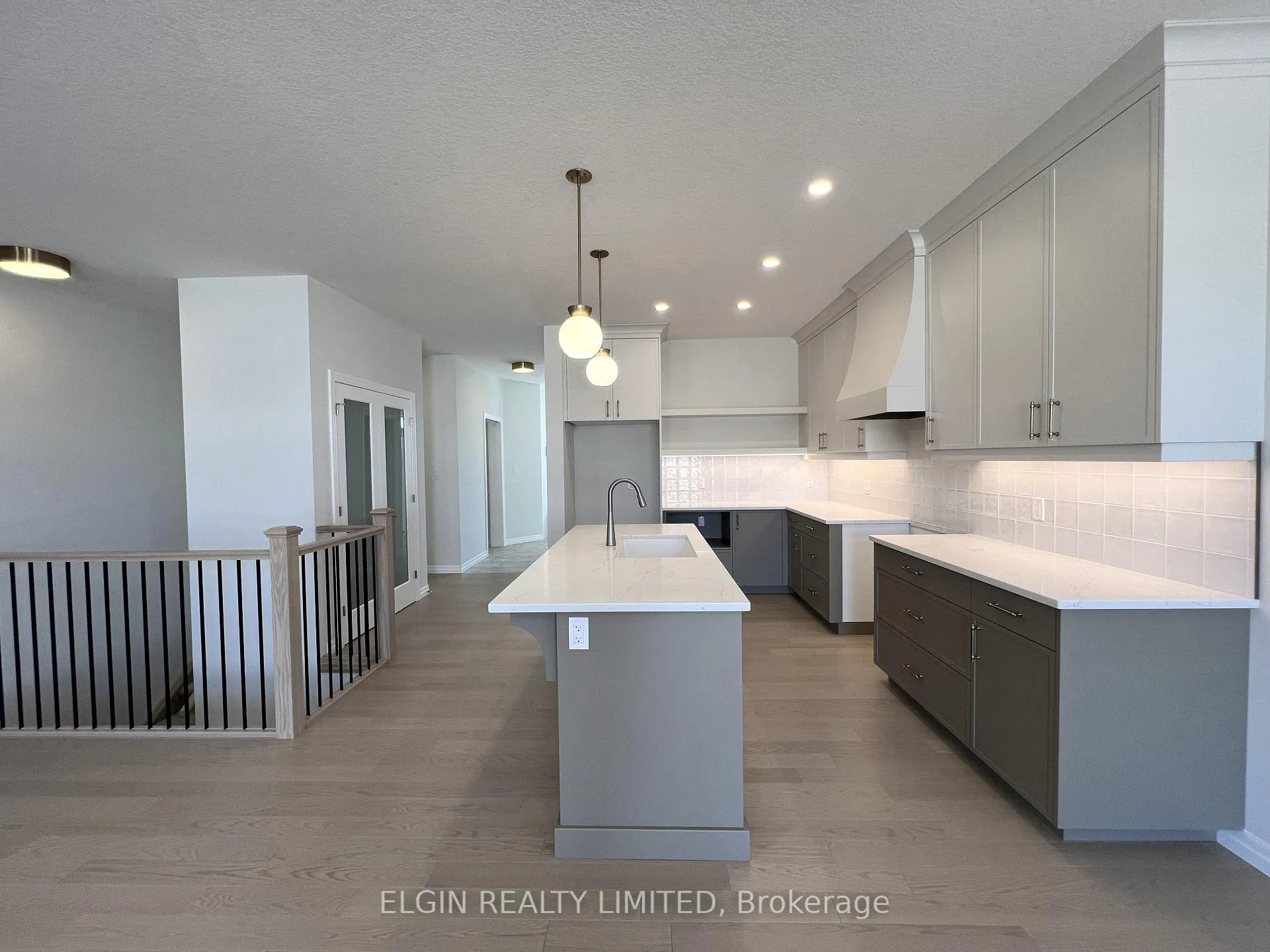 Photo 7 of 45 Hemlock Crescent, Aylmer — HOMEH