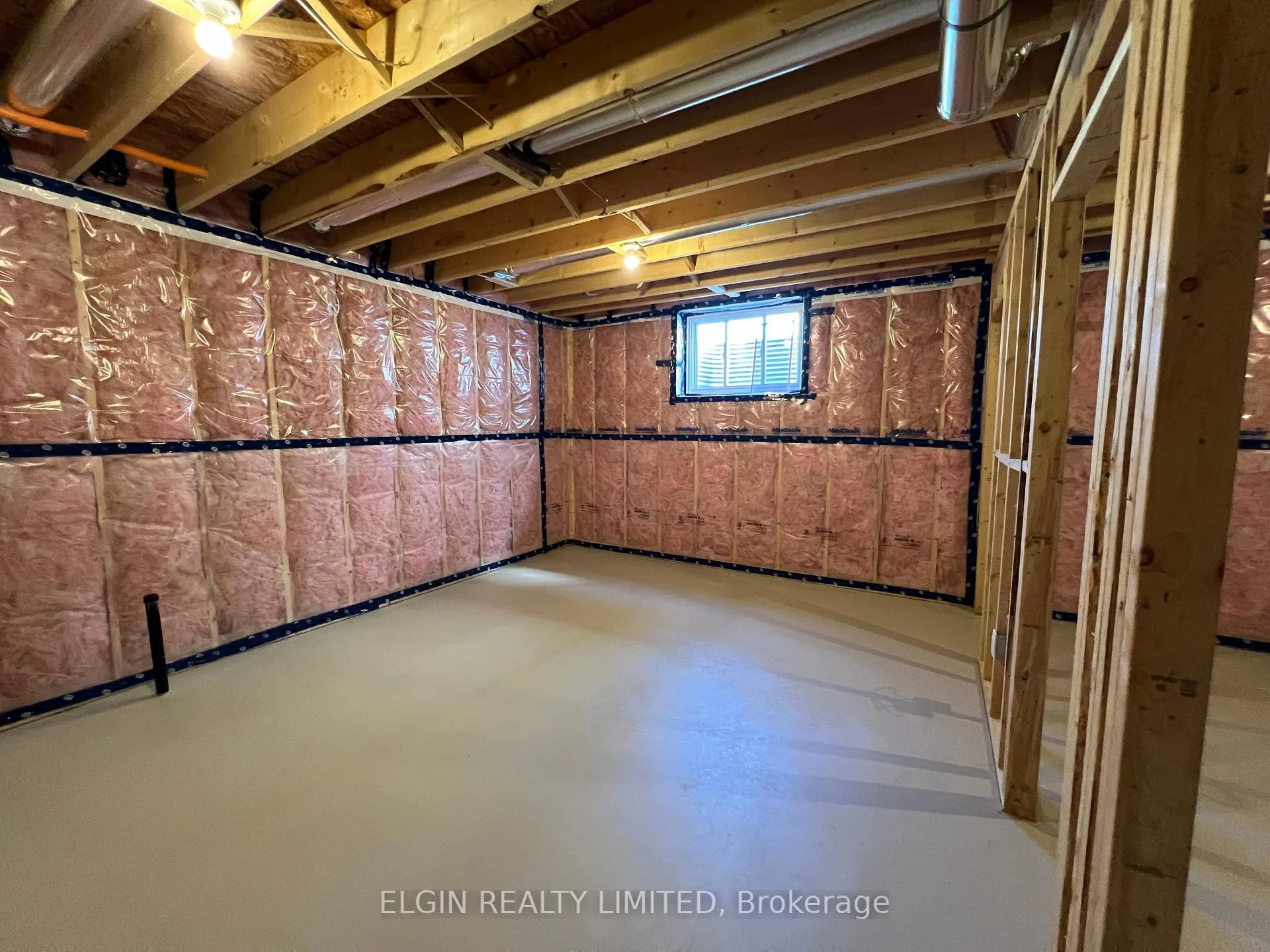 Photo 26 of 45 Hemlock Crescent, Aylmer — HOMEH