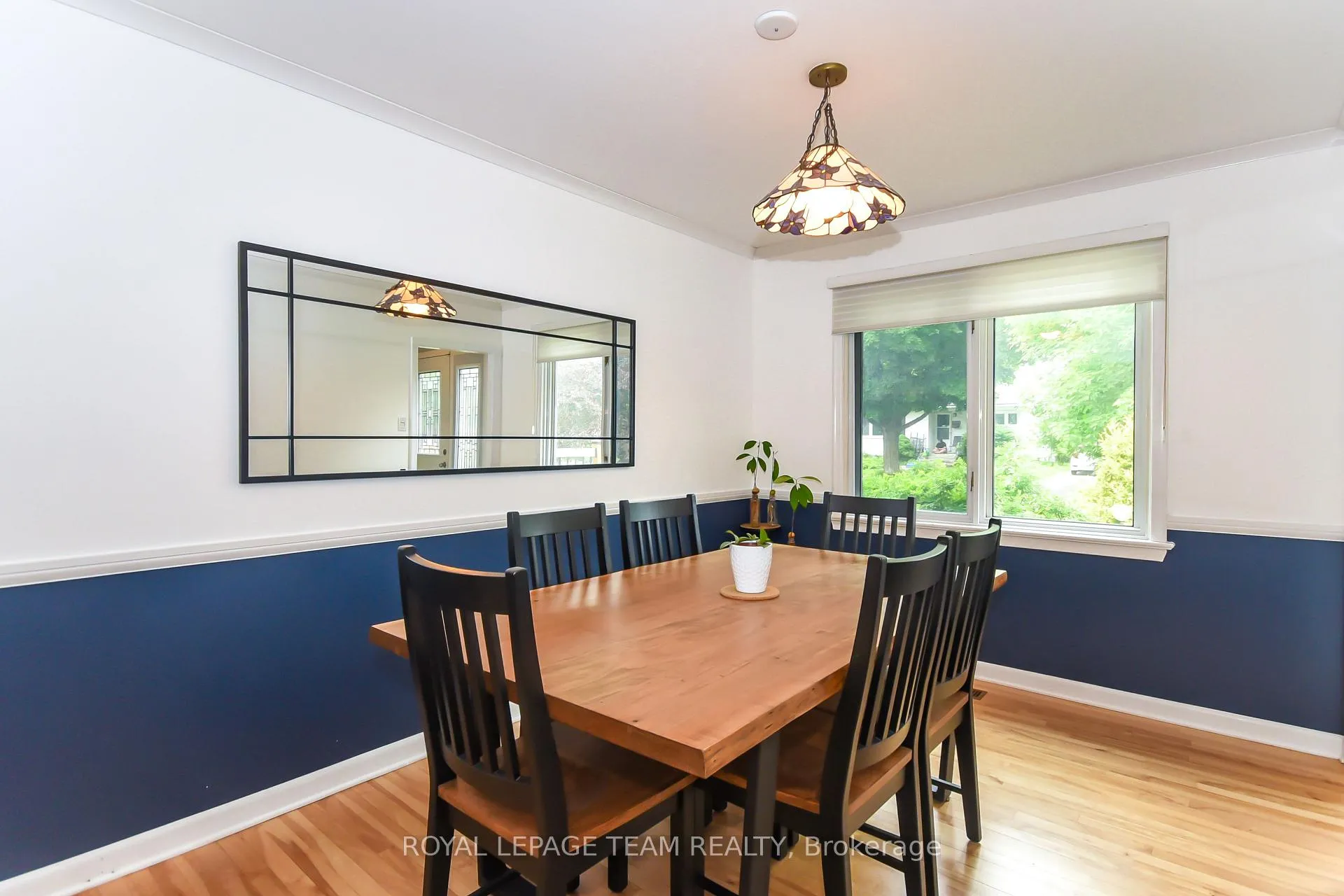 Photo 158 of 1613 Digby Street, Ottawa, Riverview Park — HOMEH