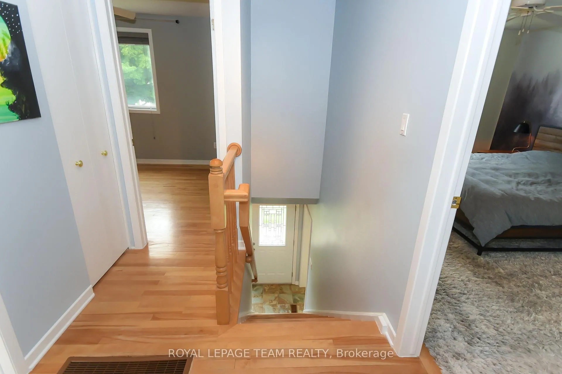 Photo 252 of 1613 Digby Street, Ottawa, Riverview Park — HOMEH