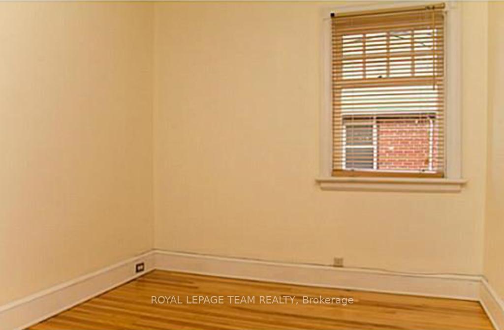 Photo 10 of 132 Faraday Street, Ottawa, Ottawa West — HOMEH