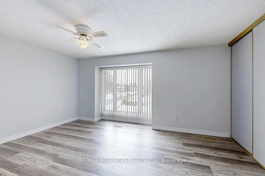 Photo 118 of 2456 Braeburn Place, Ottawa, Blackburn Hamlet (South) — HOMEH