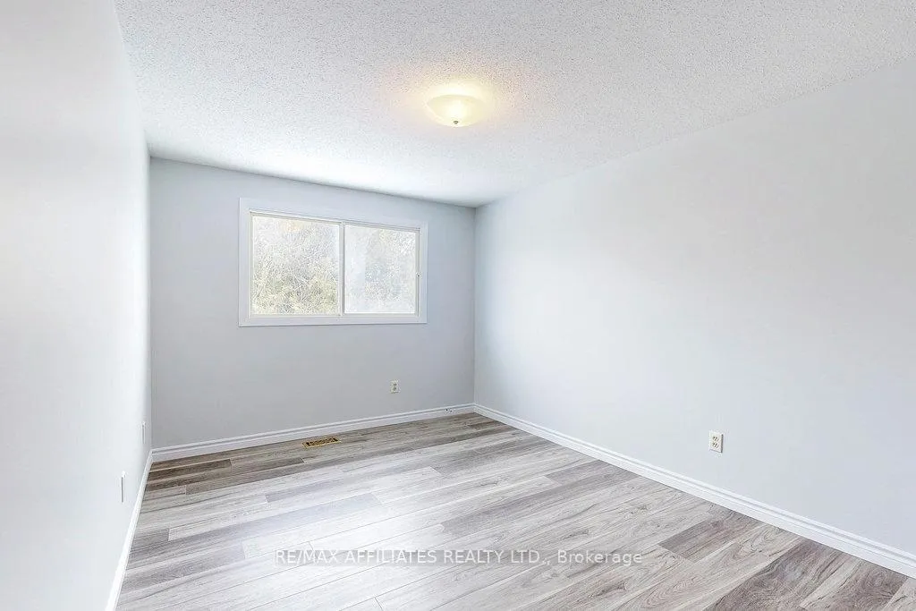 Photo 125 of 2456 Braeburn Place, Ottawa, Blackburn Hamlet (South) — HOMEH