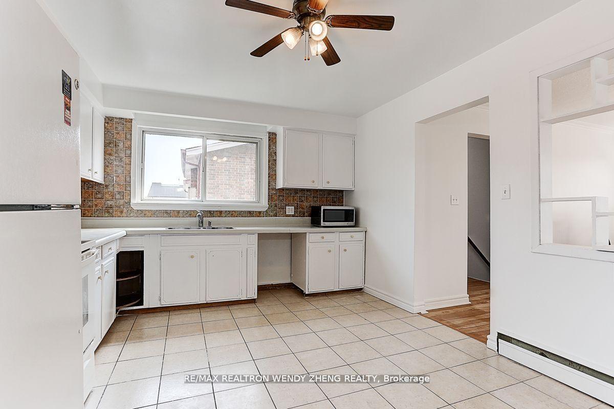 Photo 7 of 115 Tenth Street, Etobicoke, New Toronto — HOMEH