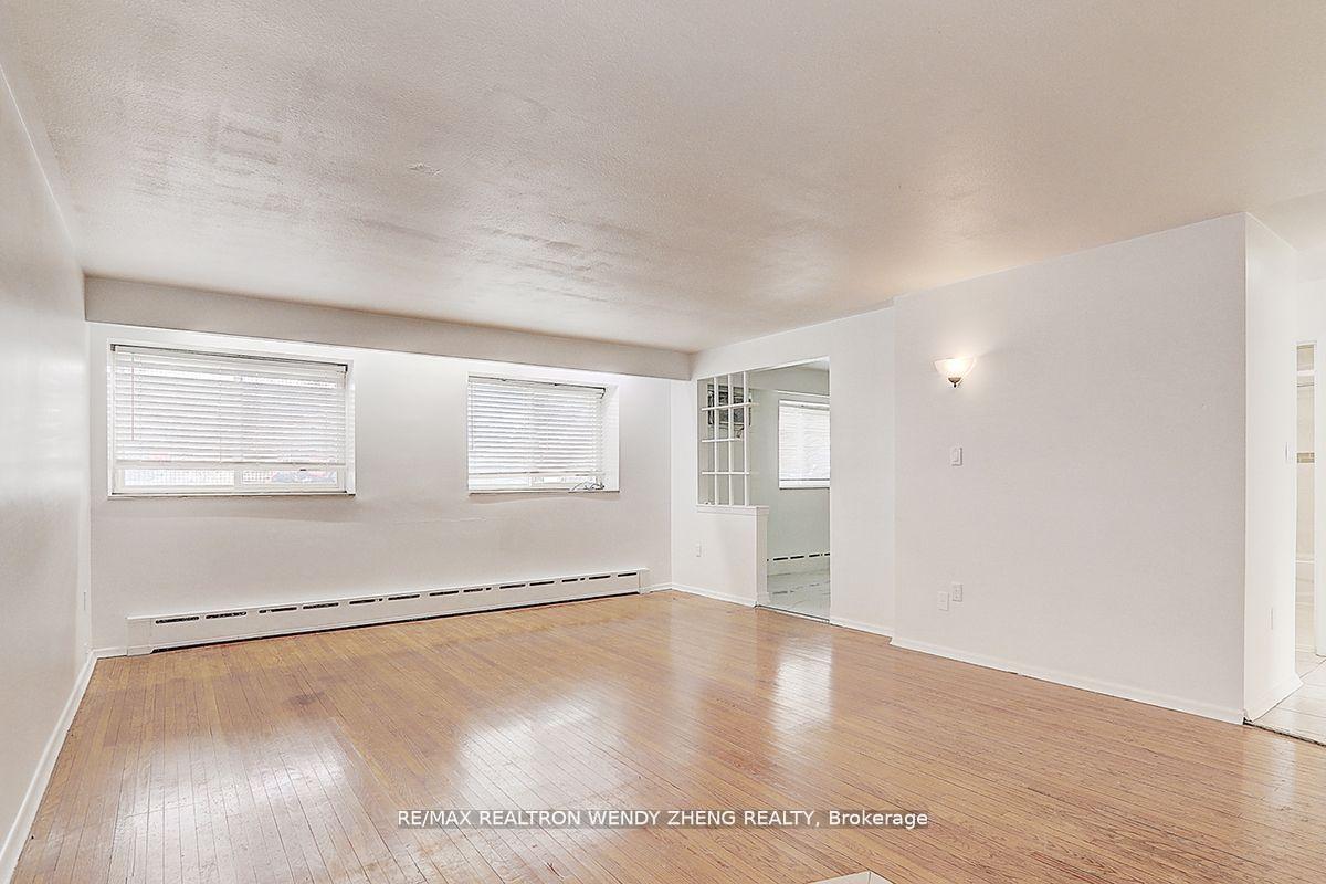 Photo 23 of 115 Tenth Street, Etobicoke, New Toronto — HOMEH