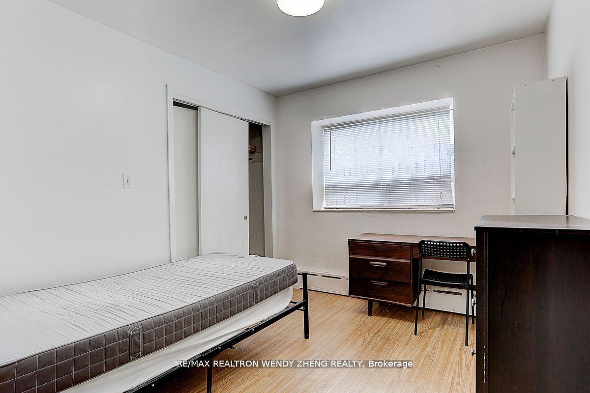 Photo 33 of 115 Tenth Street, Etobicoke, New Toronto — HOMEH