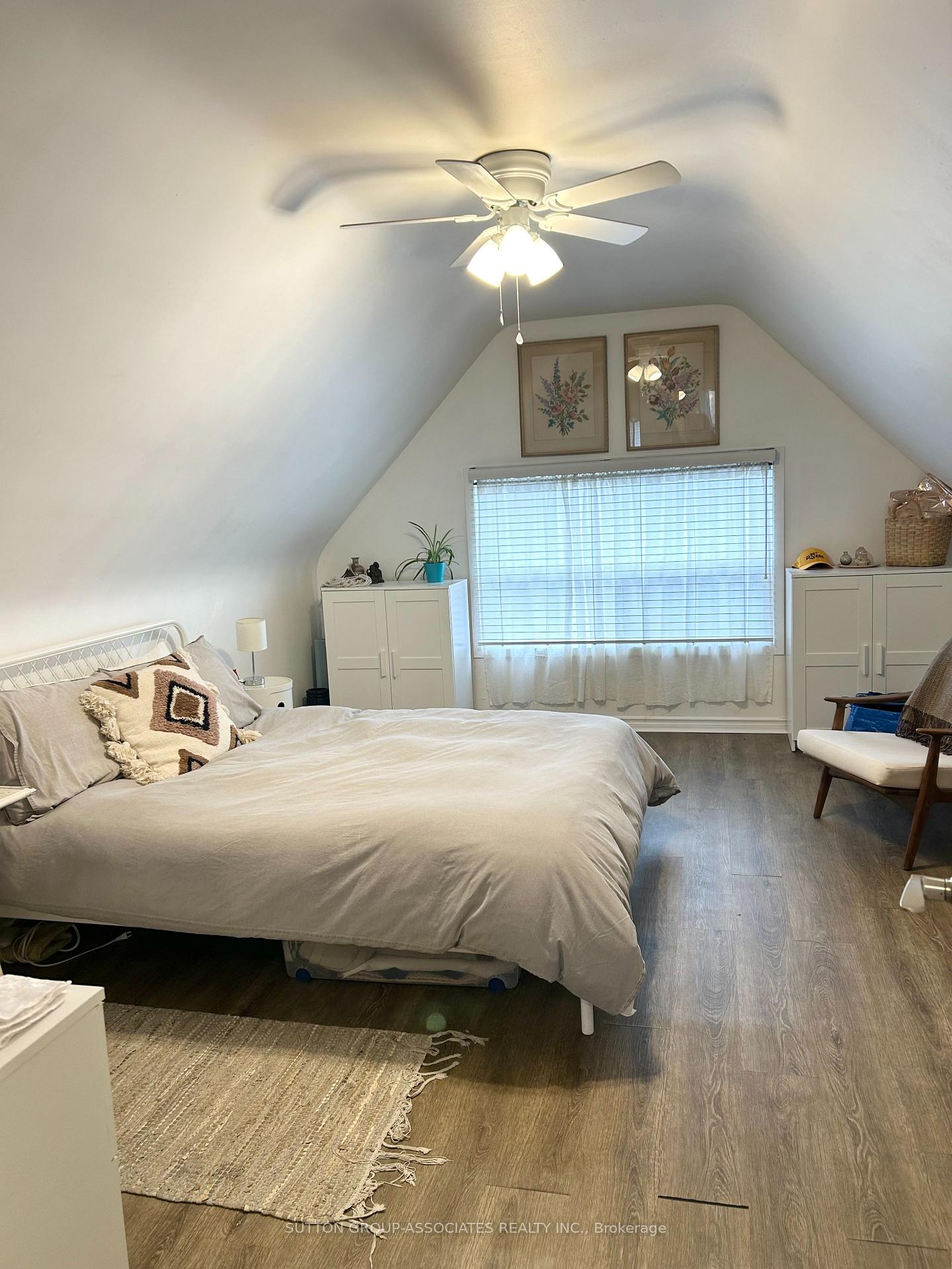 Photo 4 of Unit upper l, 21 Delaware Avenue, Toronto, Palmerston-Little Italy — HOMEH