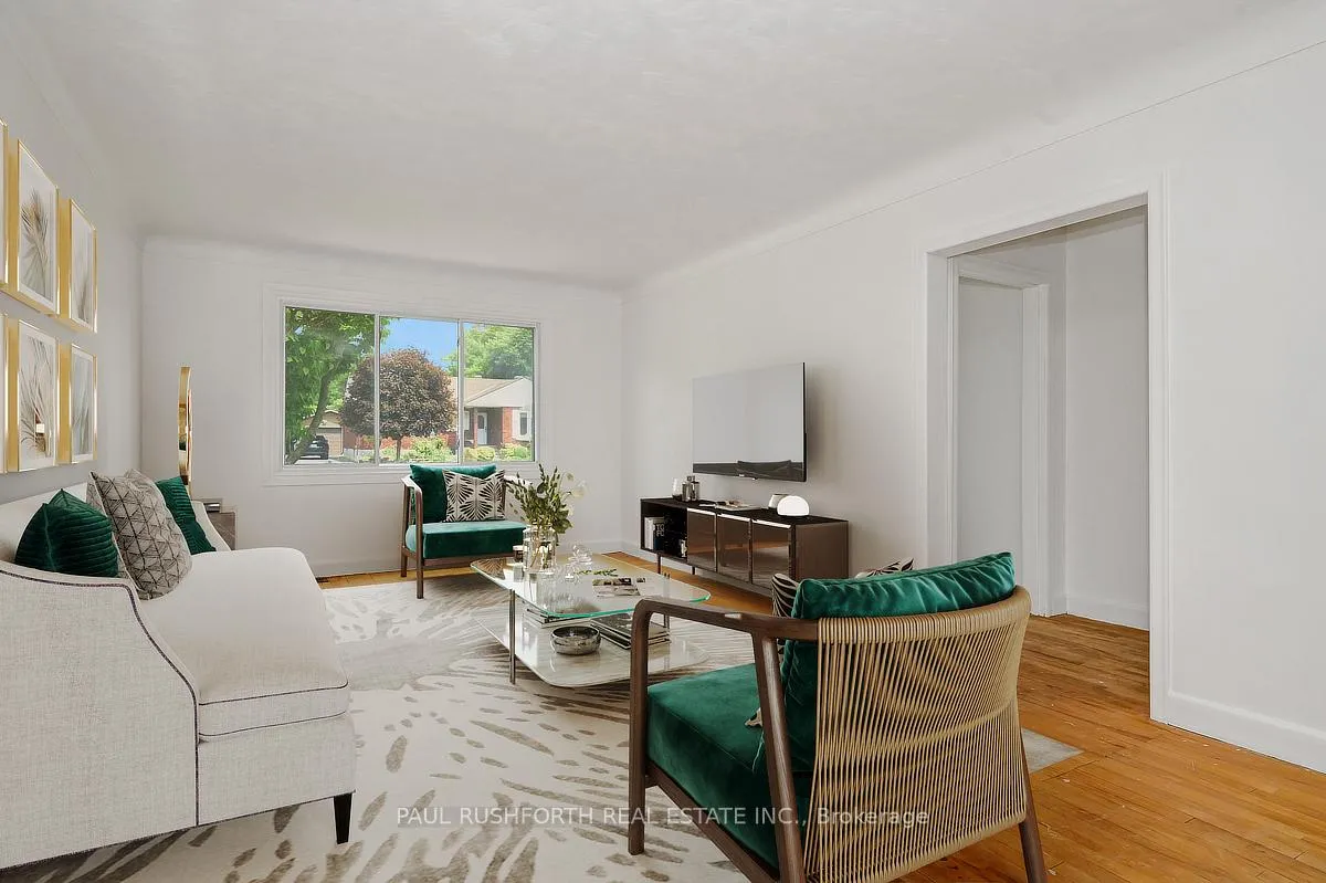Photo 13 of 20 Mowat Street, Ottawa, Cardinal Heights — HOMEH