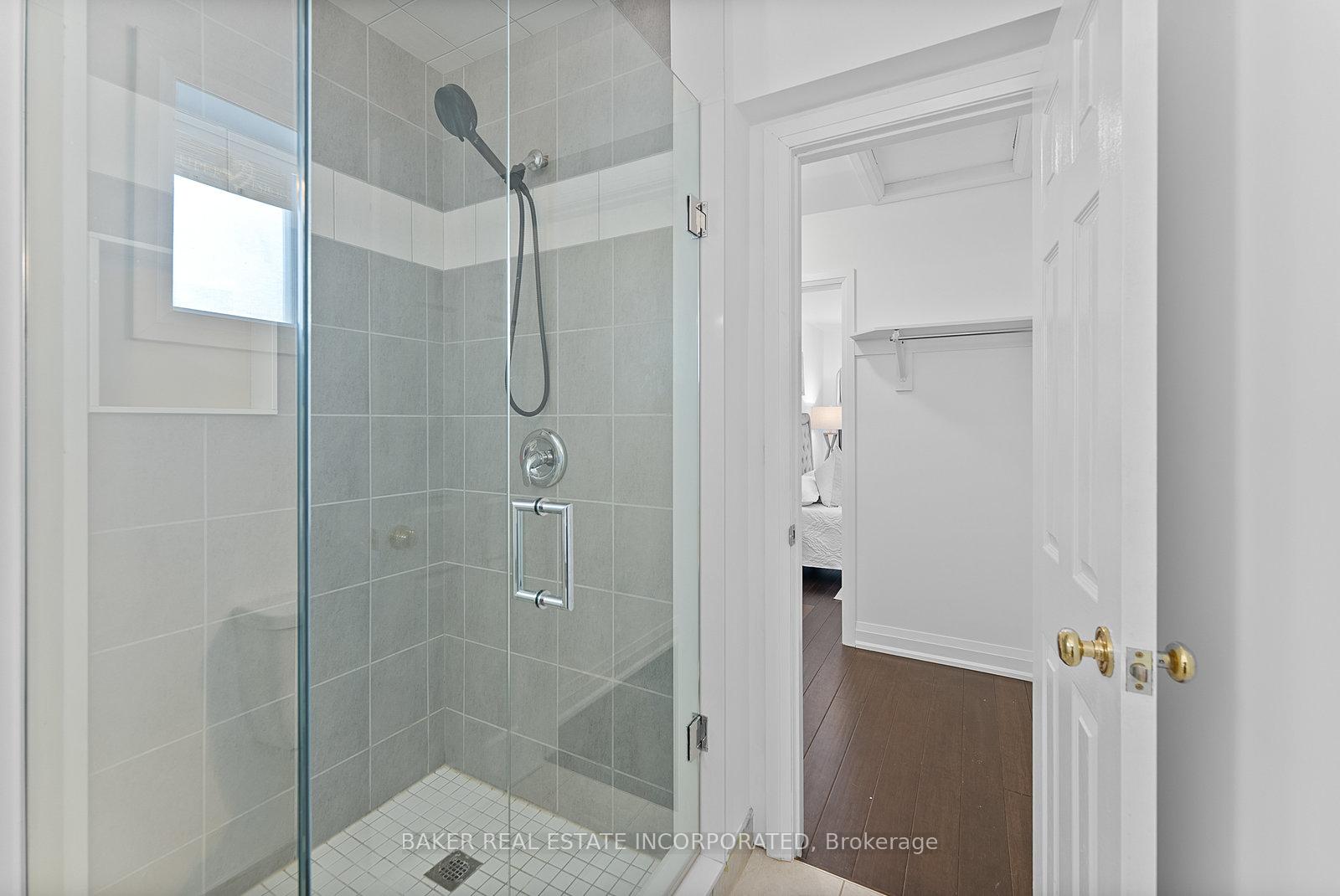 Photo 18 of 82 Vanevery Street, Etobicoke, Mimico — HOMEH