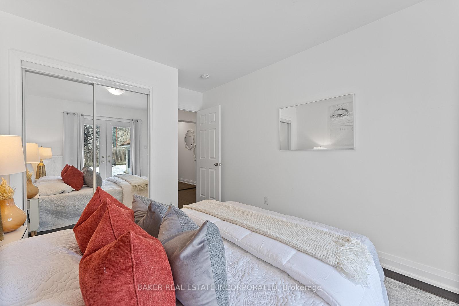 Photo 20 of 82 Vanevery Street, Etobicoke, Mimico — HOMEH