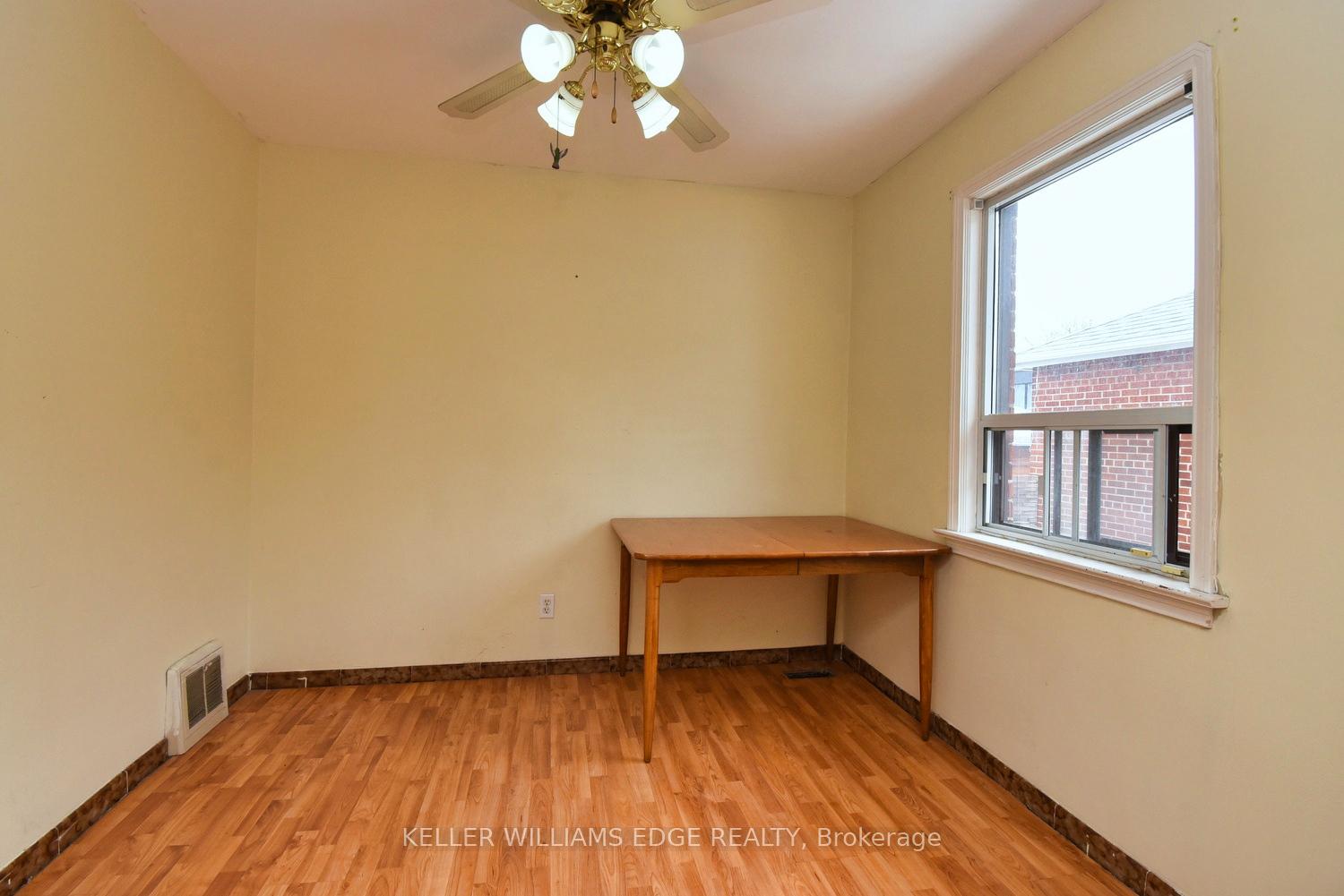 Photo 10 of 89 North Carson Street, Etobicoke, Alderwood — HOMEH