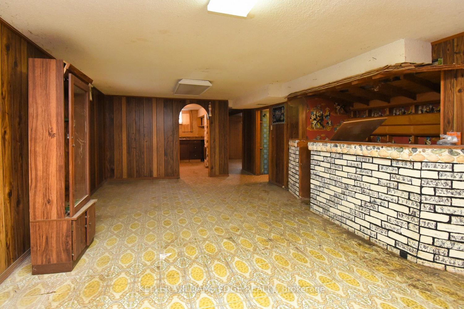 Photo 22 of 89 North Carson Street, Etobicoke, Alderwood — HOMEH