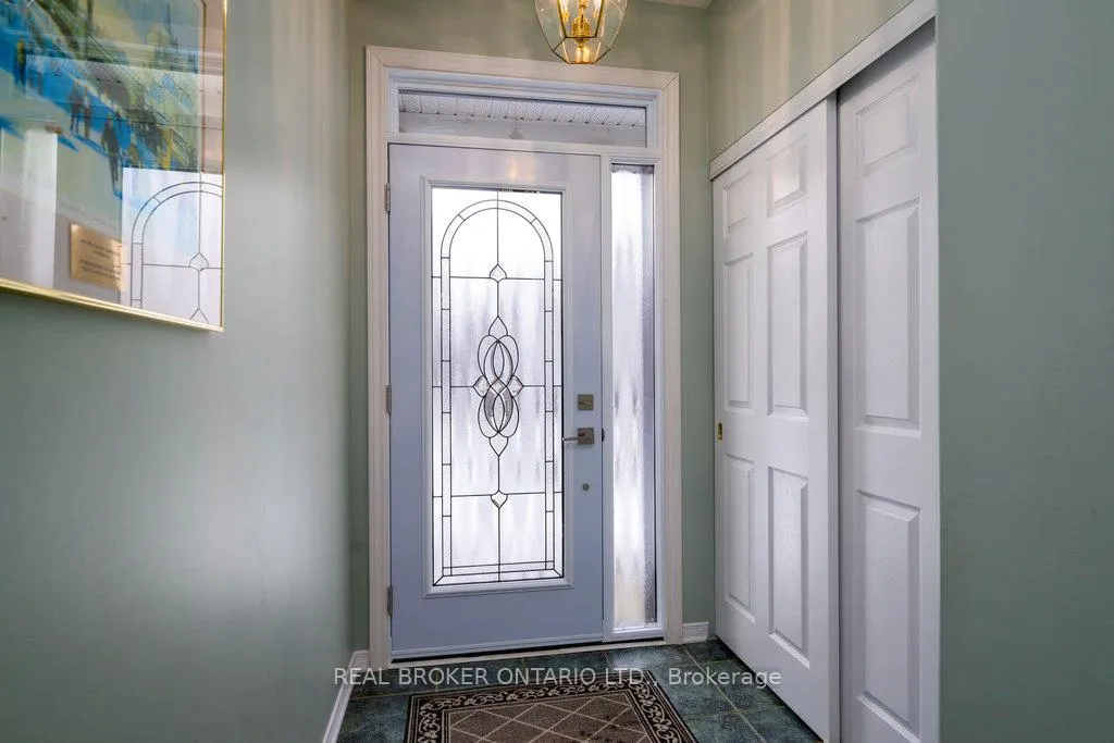 Photo 19 of 45 Paxton Lane, Ottawa, Blackburn Hamlet — HOMEH