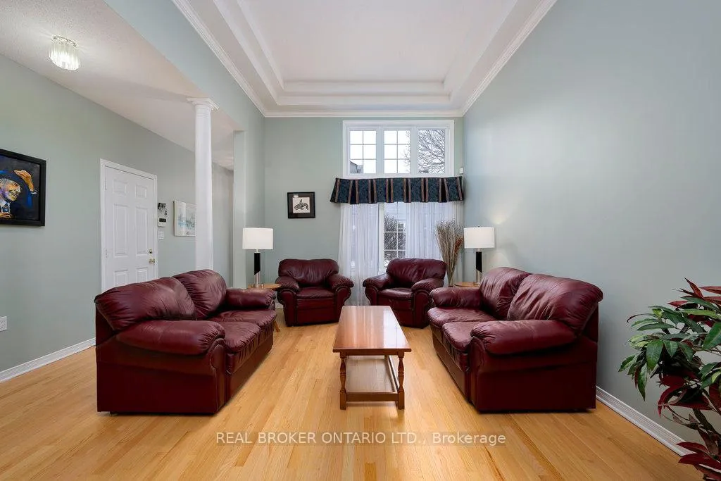 Photo 27 of 45 Paxton Lane, Ottawa, Blackburn Hamlet — HOMEH