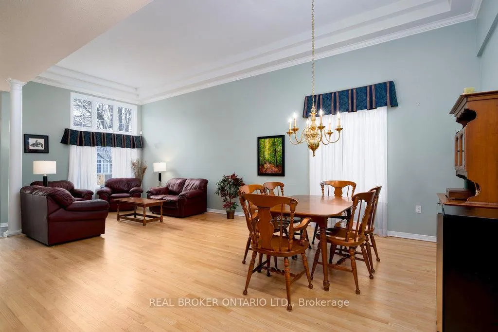 Photo 33 of 45 Paxton Lane, Ottawa, Blackburn Hamlet — HOMEH