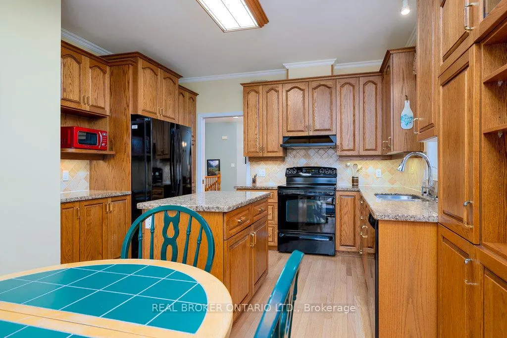 Photo 49 of 45 Paxton Lane, Ottawa, Blackburn Hamlet — HOMEH