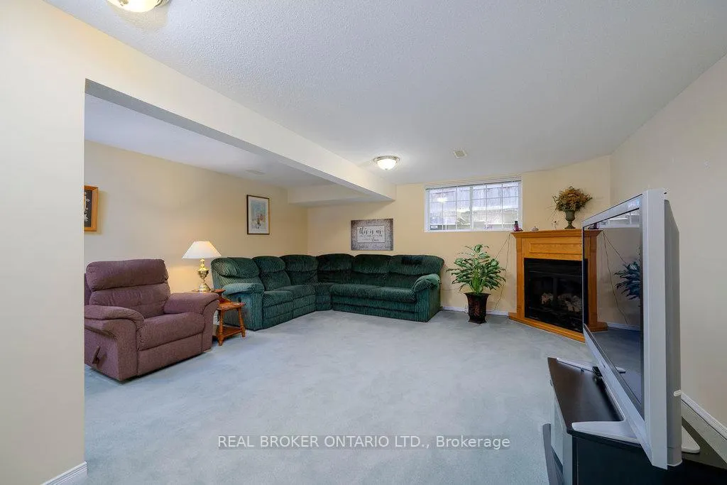 Photo 86 of 45 Paxton Lane, Ottawa, Blackburn Hamlet — HOMEH