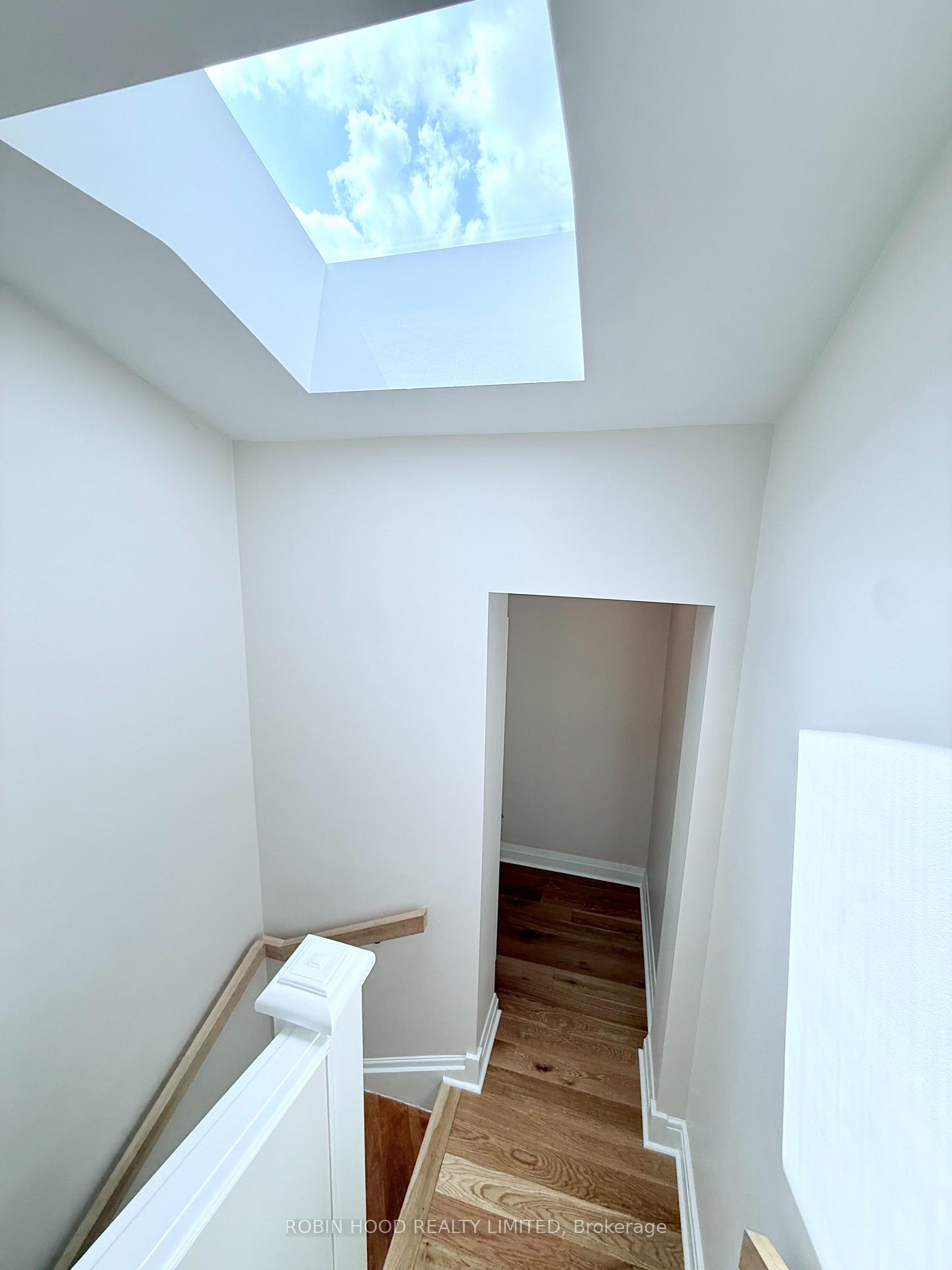 Photo 14 of 299 Oakdale Avenue, Ottawa, Ottawa West — HOMEH