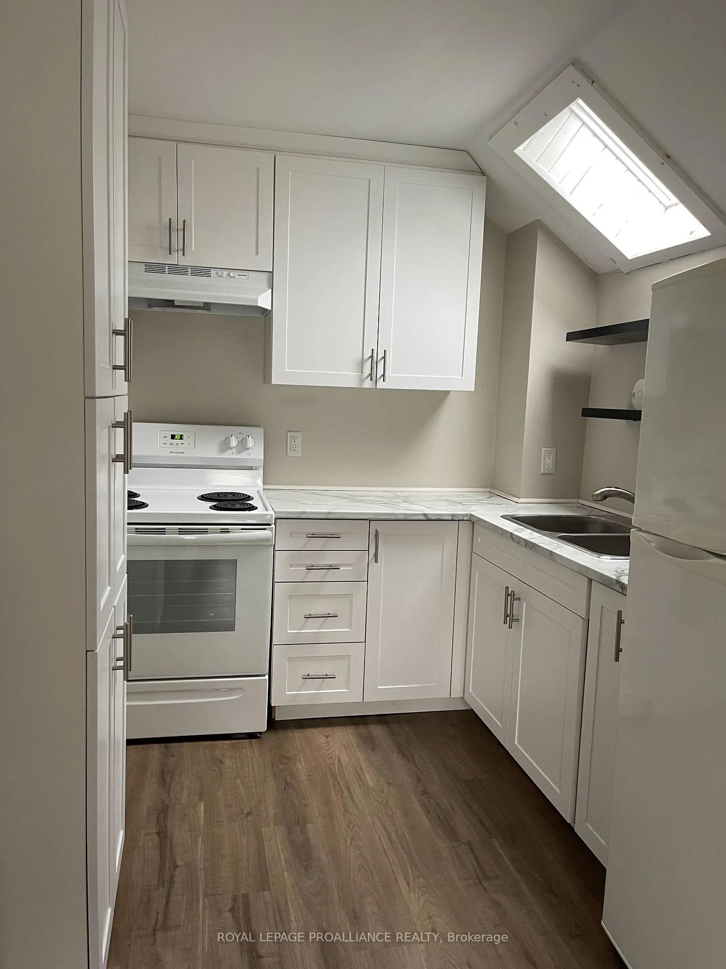 Photo 4 of Unit B, 319 Arthur Street, Tweed, Tweed (Village) — HOMEH