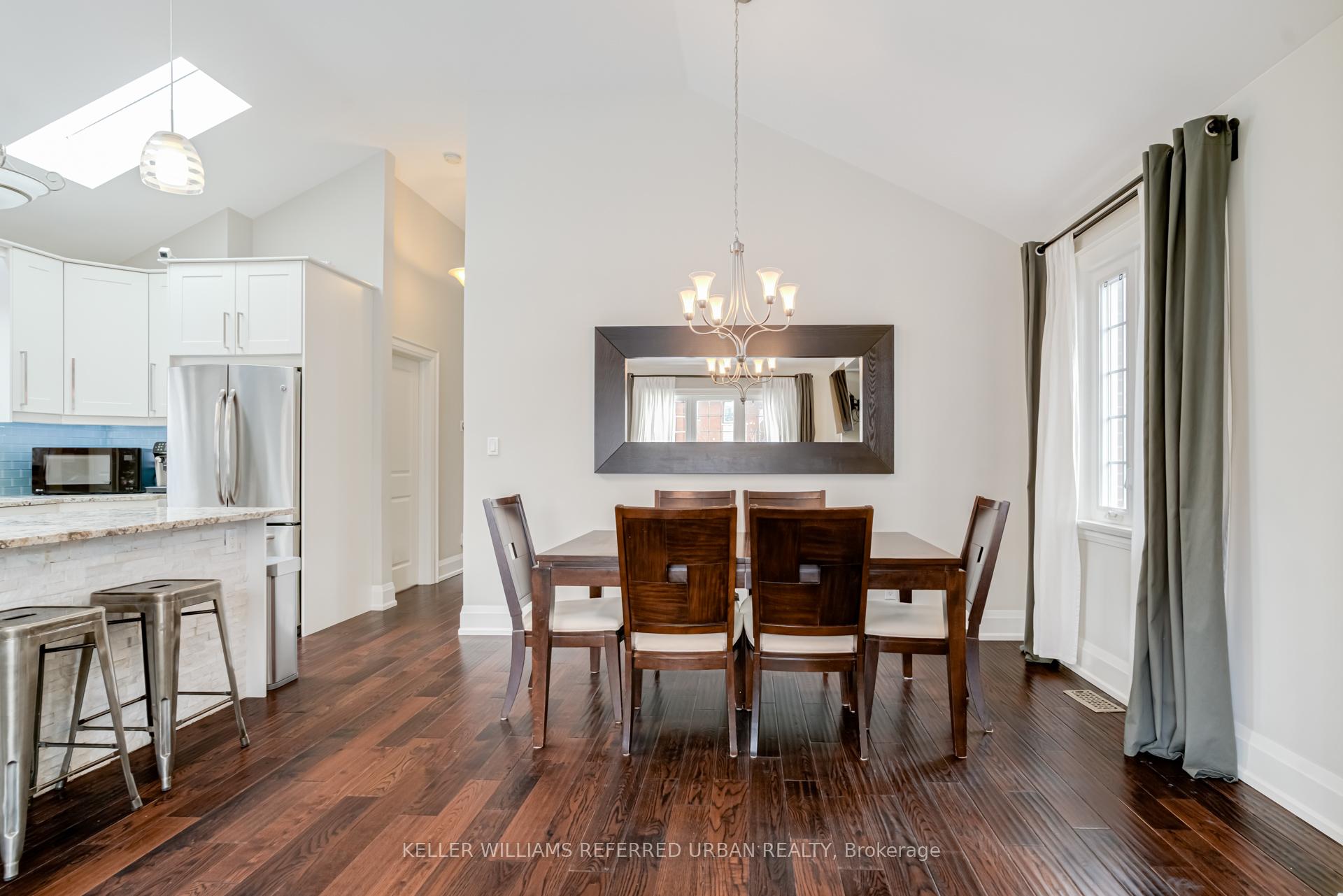 Photo 17 of 251 Sheldon Avenue, Etobicoke, Alderwood — HOMEH