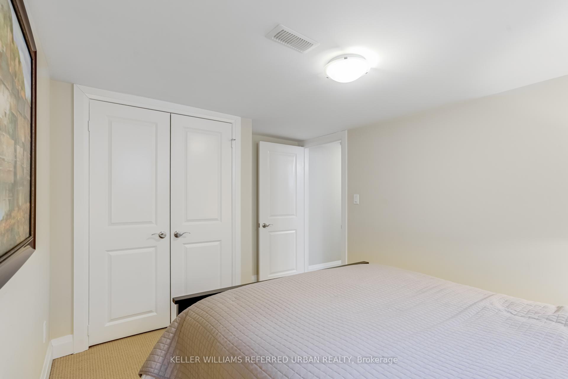 Photo 32 of 251 Sheldon Avenue, Etobicoke, Alderwood — HOMEH