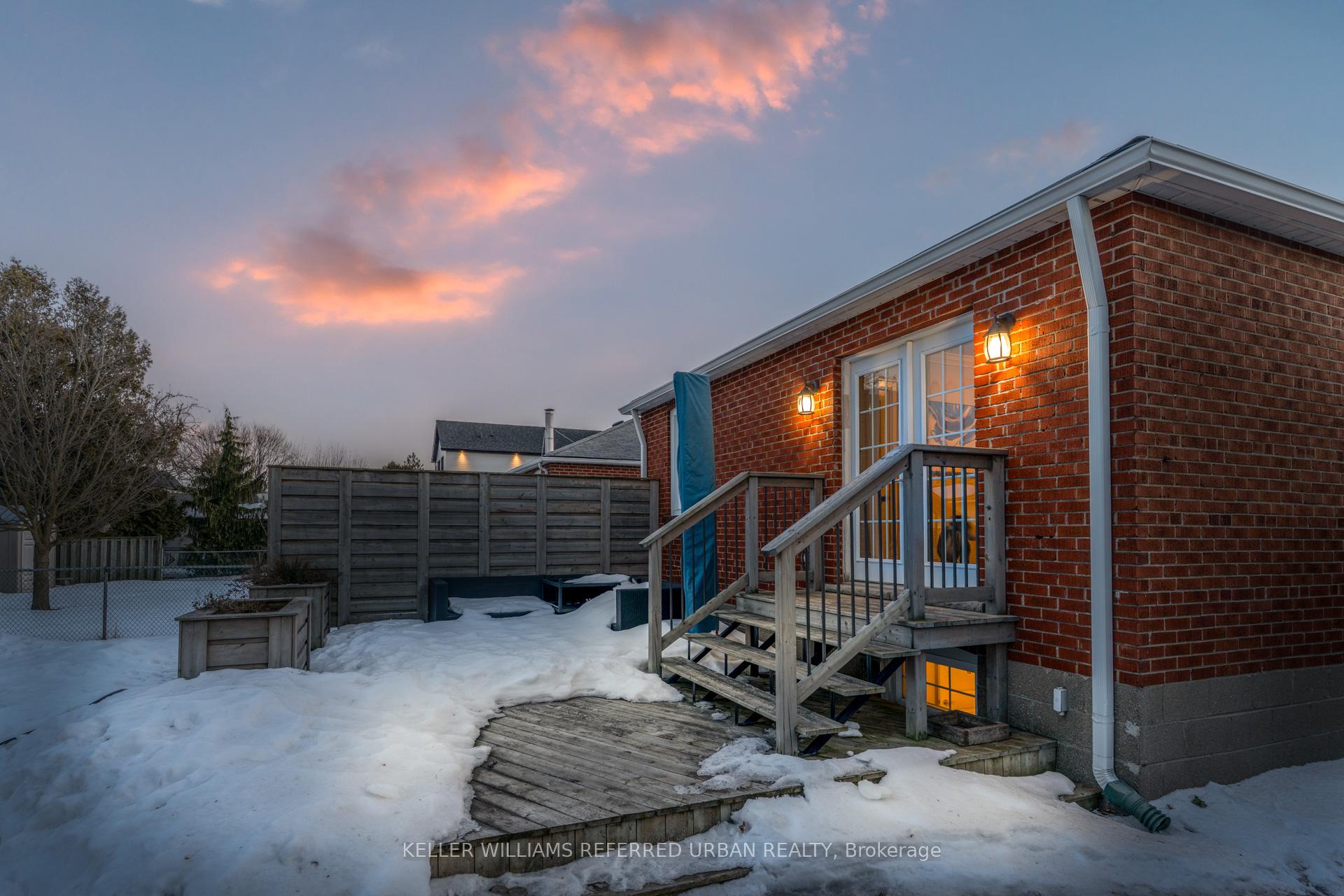 Photo 38 of 251 Sheldon Avenue, Etobicoke, Alderwood — HOMEH