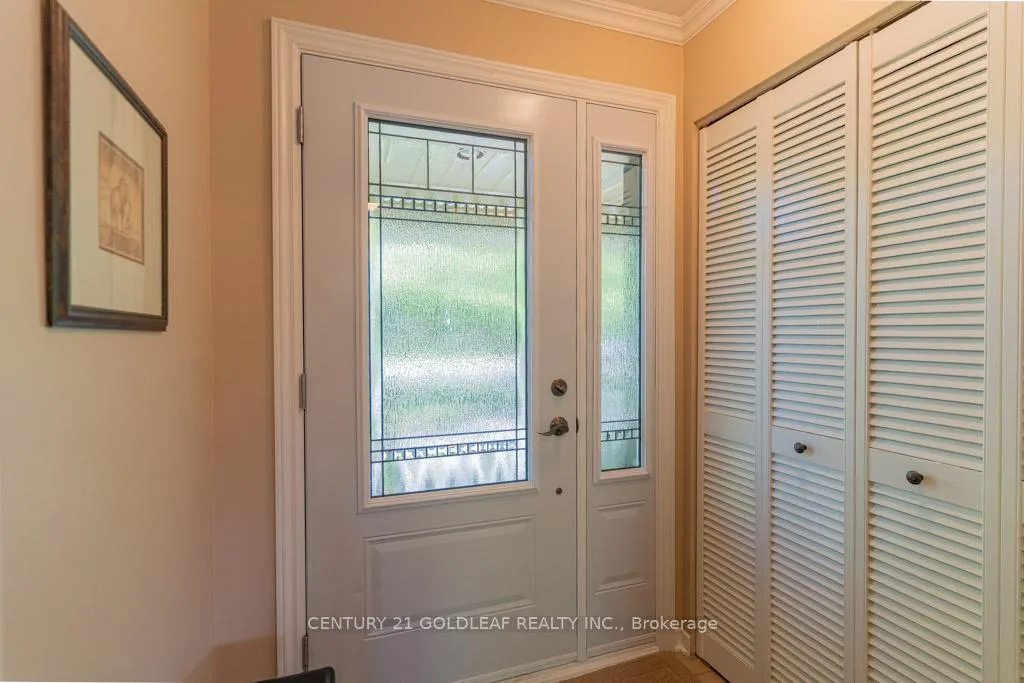 Photo 8 of 1536 Caton Street, Ottawa, Alta Vista/Faircrest Heights — HOMEH