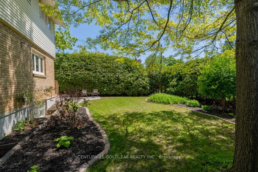 Photo 105 of 1536 Caton Street, Ottawa, Alta Vista/Faircrest Heights — HOMEH