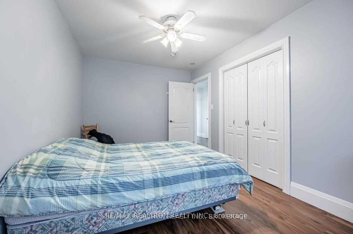 Photo 16 of 33 Long Branch Avenue, Etobicoke, Long Branch — HOMEH