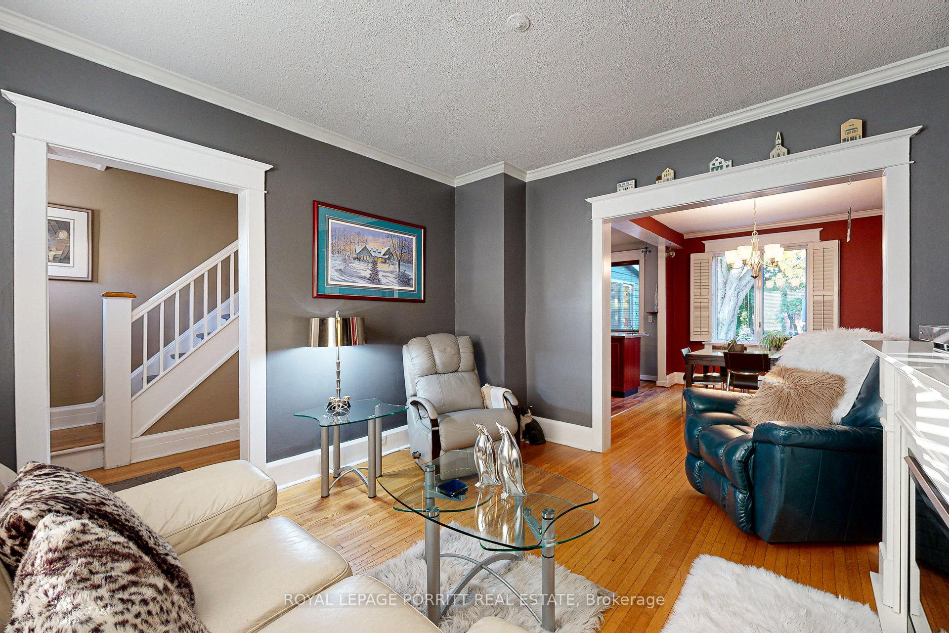 Photo 4 of 112 Fifth Street, Etobicoke, New Toronto — HOMEH
