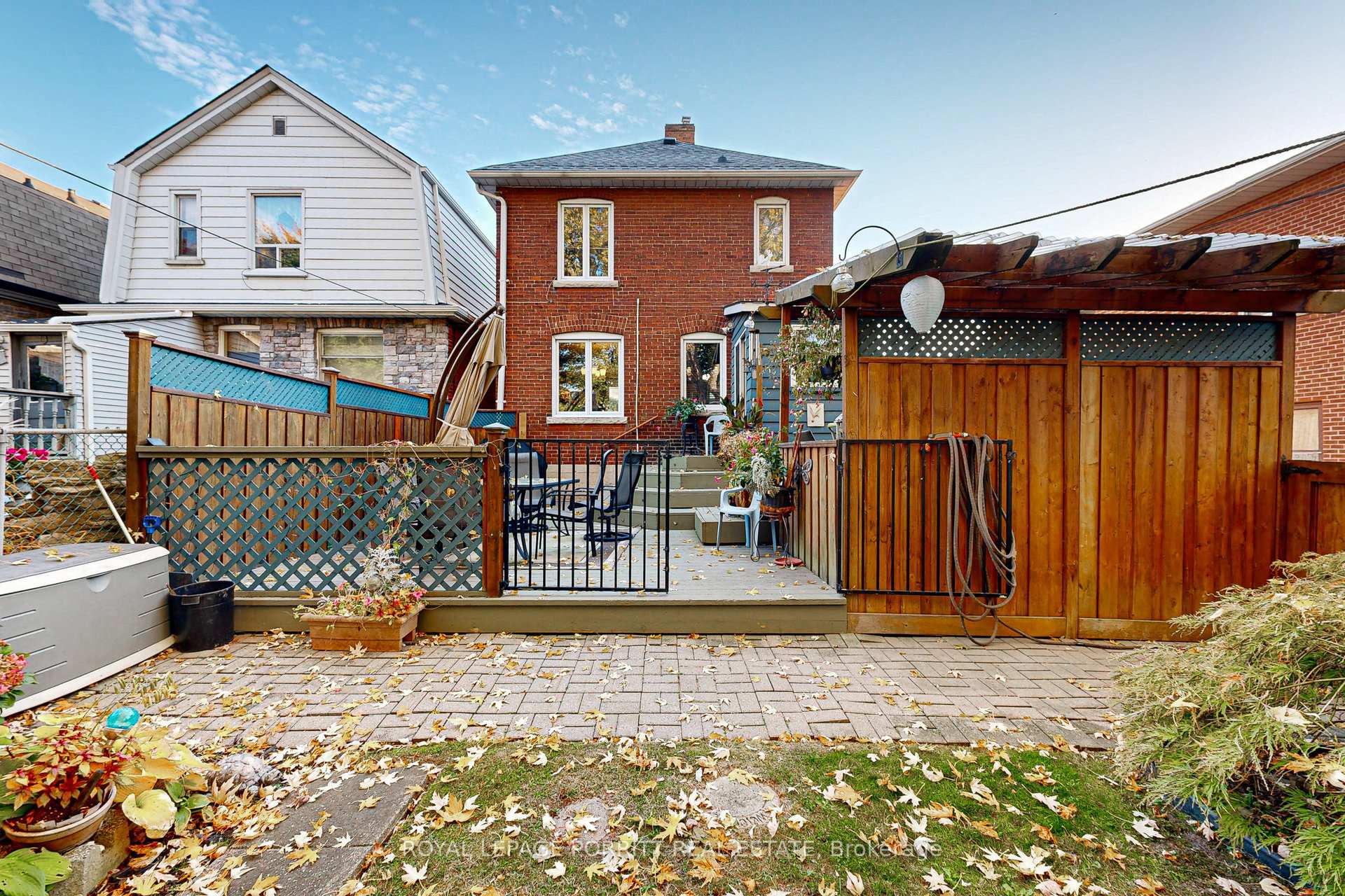 Photo 36 of 112 Fifth Street, Etobicoke, New Toronto — HOMEH