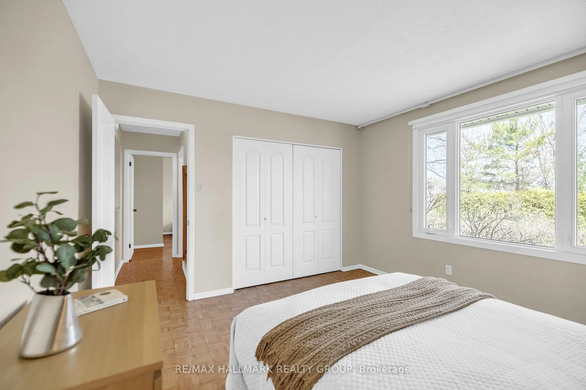 Photo 17 of 2163 Fillmore Crescent, Ottawa, Beacon Hill North — HOMEH