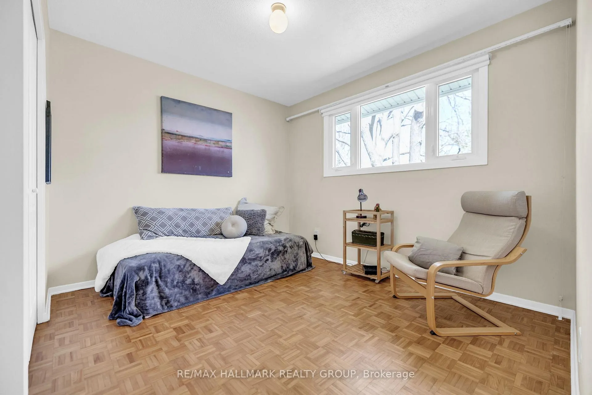 Photo 18 of 2163 Fillmore Crescent, Ottawa, Beacon Hill North — HOMEH