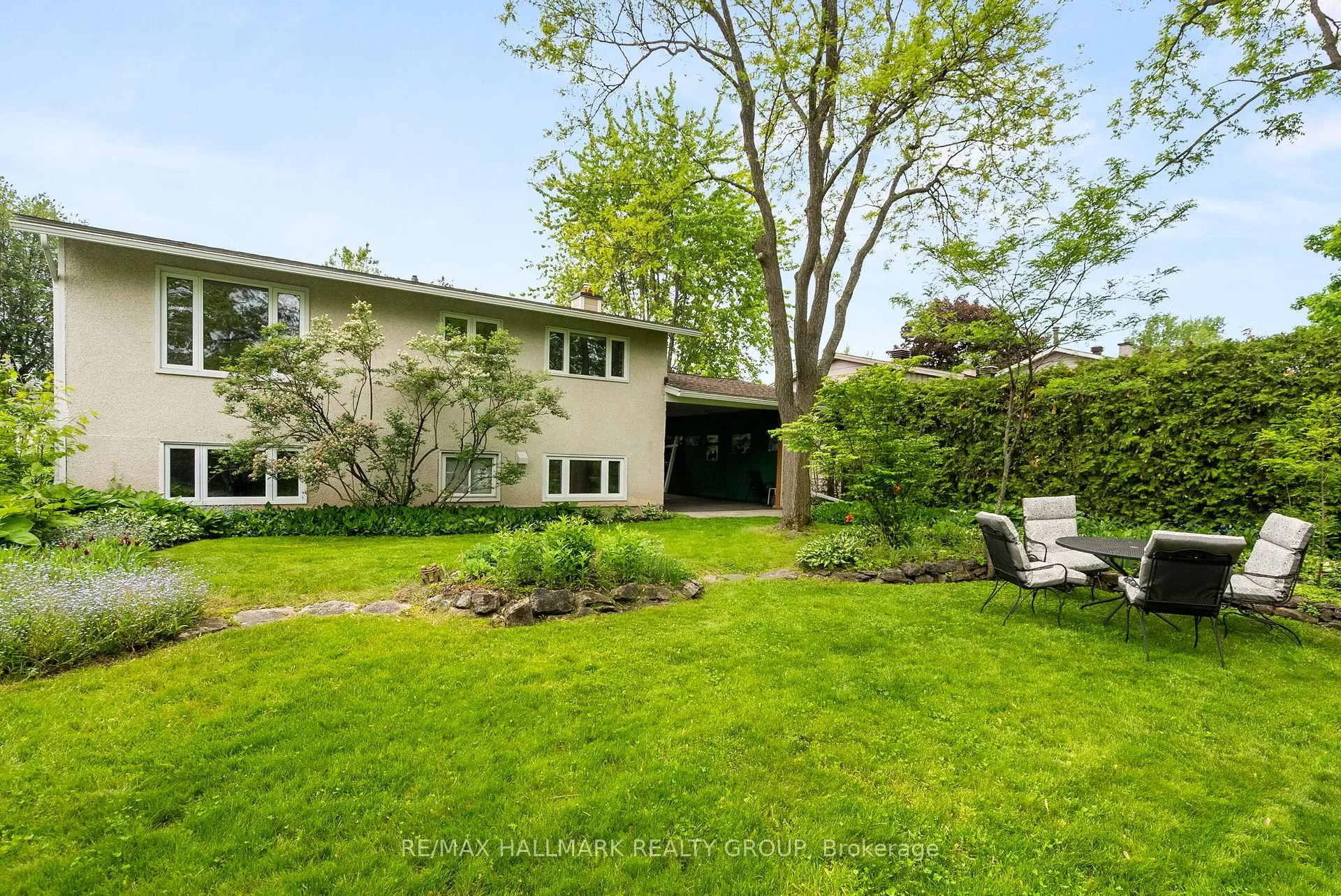 Photo 27 of 2163 Fillmore Crescent, Ottawa, Beacon Hill North — HOMEH