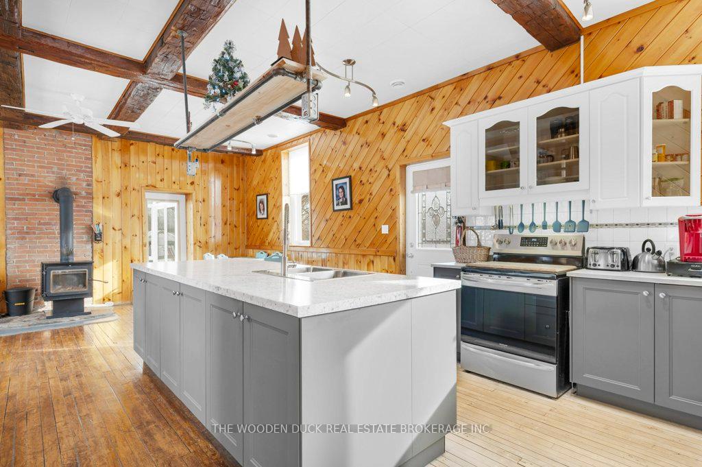 Photo 9 of 44 Declair Road, Tweed, Elzevir (Twp) — HOMEH