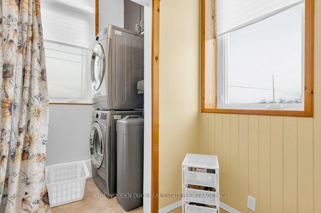 Photo 16 of 44 Declair Road, Tweed, Elzevir (Twp) — HOMEH