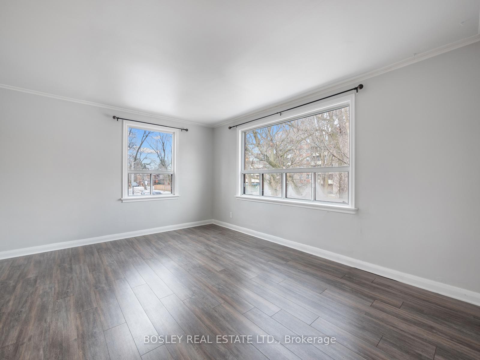 Photo 5 of Unit 6, 41 Marina Avenue, Etobicoke, Long Branch — HOMEH