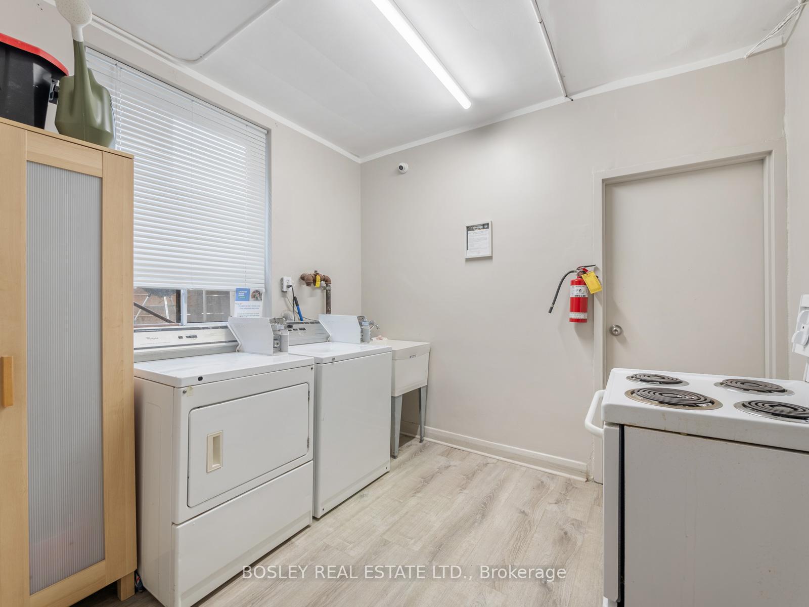 Photo 19 of Unit 6, 41 Marina Avenue, Etobicoke, Long Branch — HOMEH