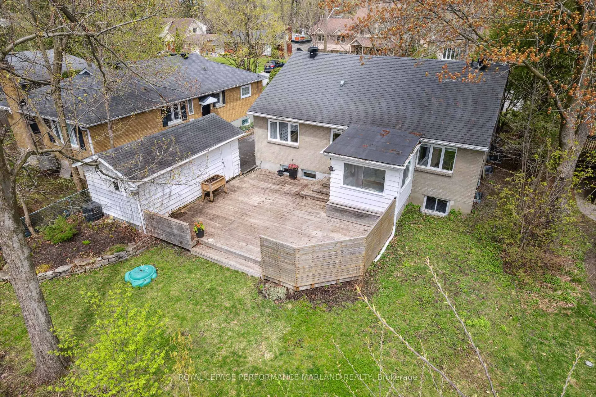Photo 299 of 2075 Woodcrest Road, Ottawa, Alta Vista/Faircrest Heights — HOMEH