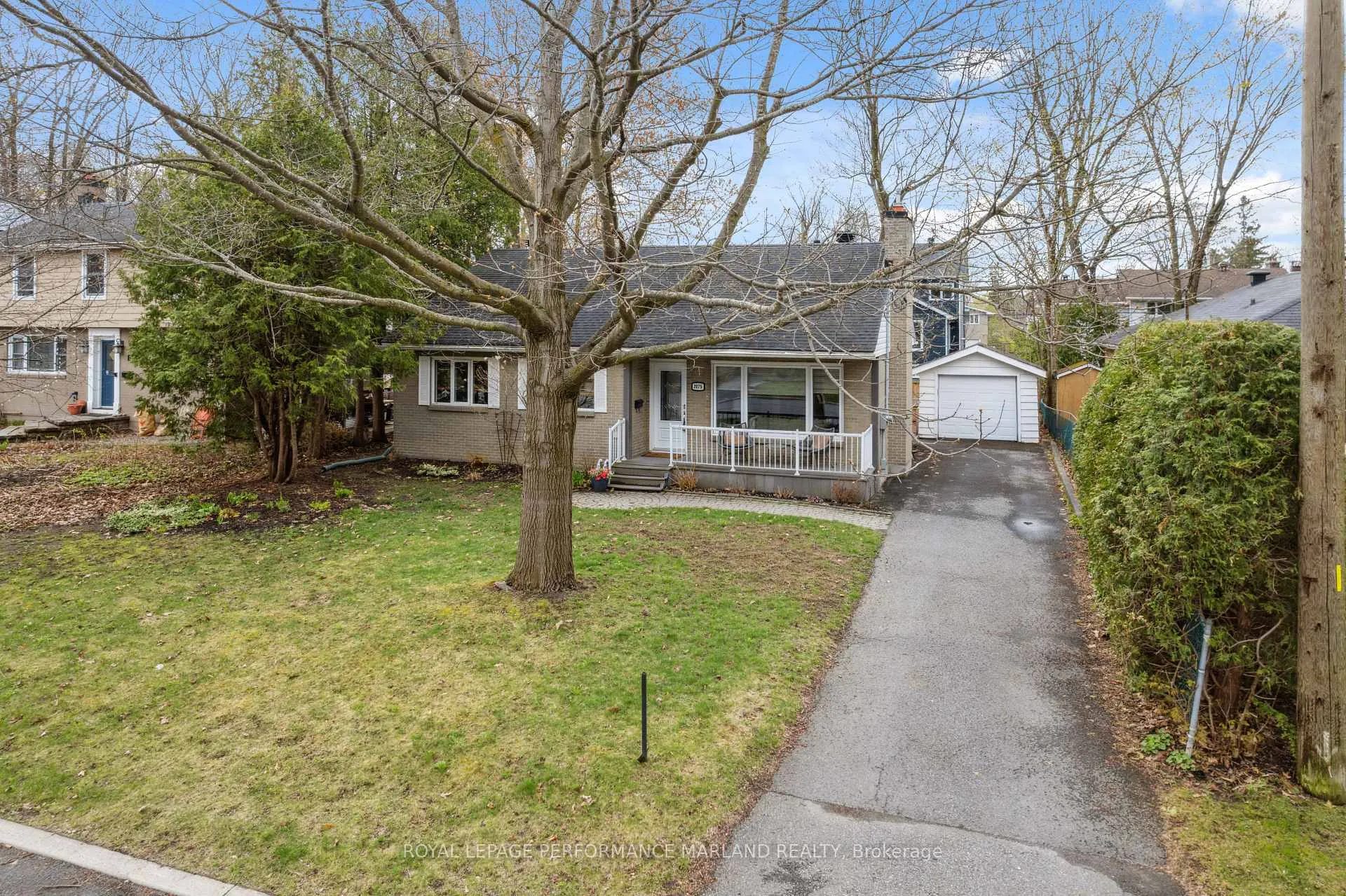 Photo 314 of 2075 Woodcrest Road, Ottawa, Alta Vista/Faircrest Heights — HOMEH