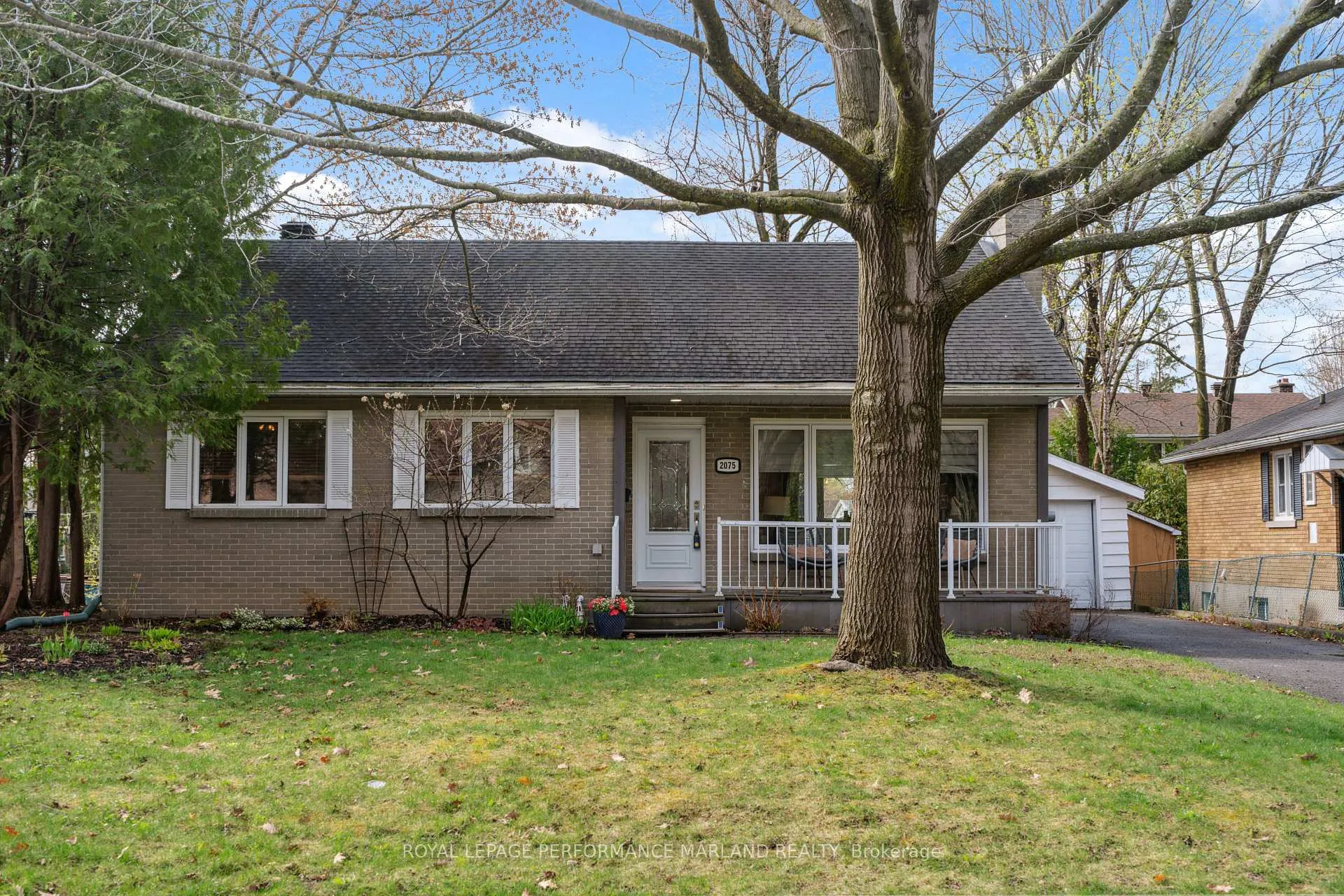 Photo 339 of 2075 Woodcrest Road, Ottawa, Alta Vista/Faircrest Heights — HOMEH