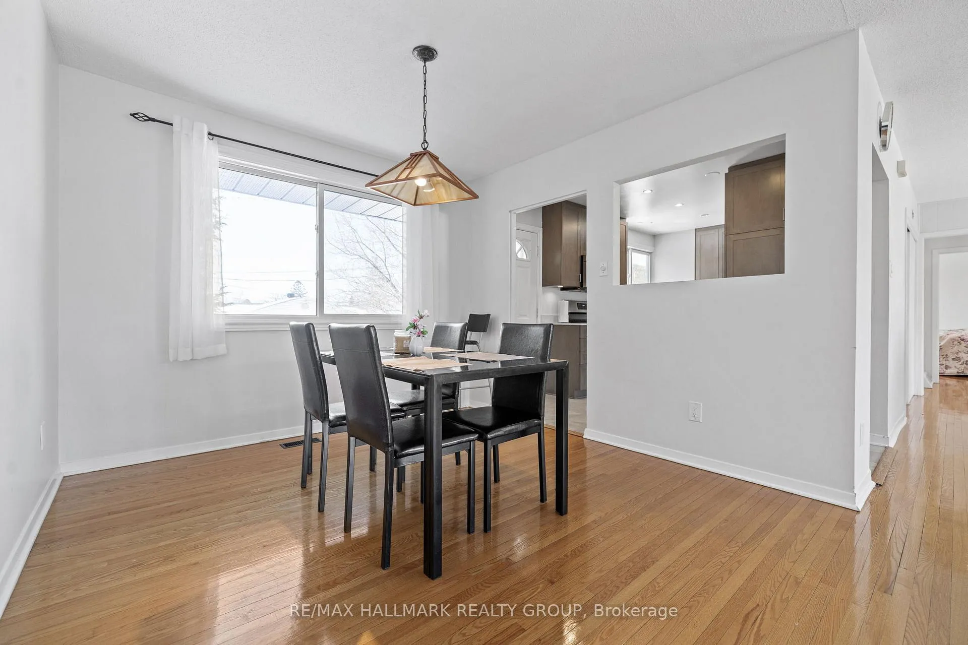Photo 53 of 2988 Mccarthy Road, Ottawa, Riverside Park South — HOMEH