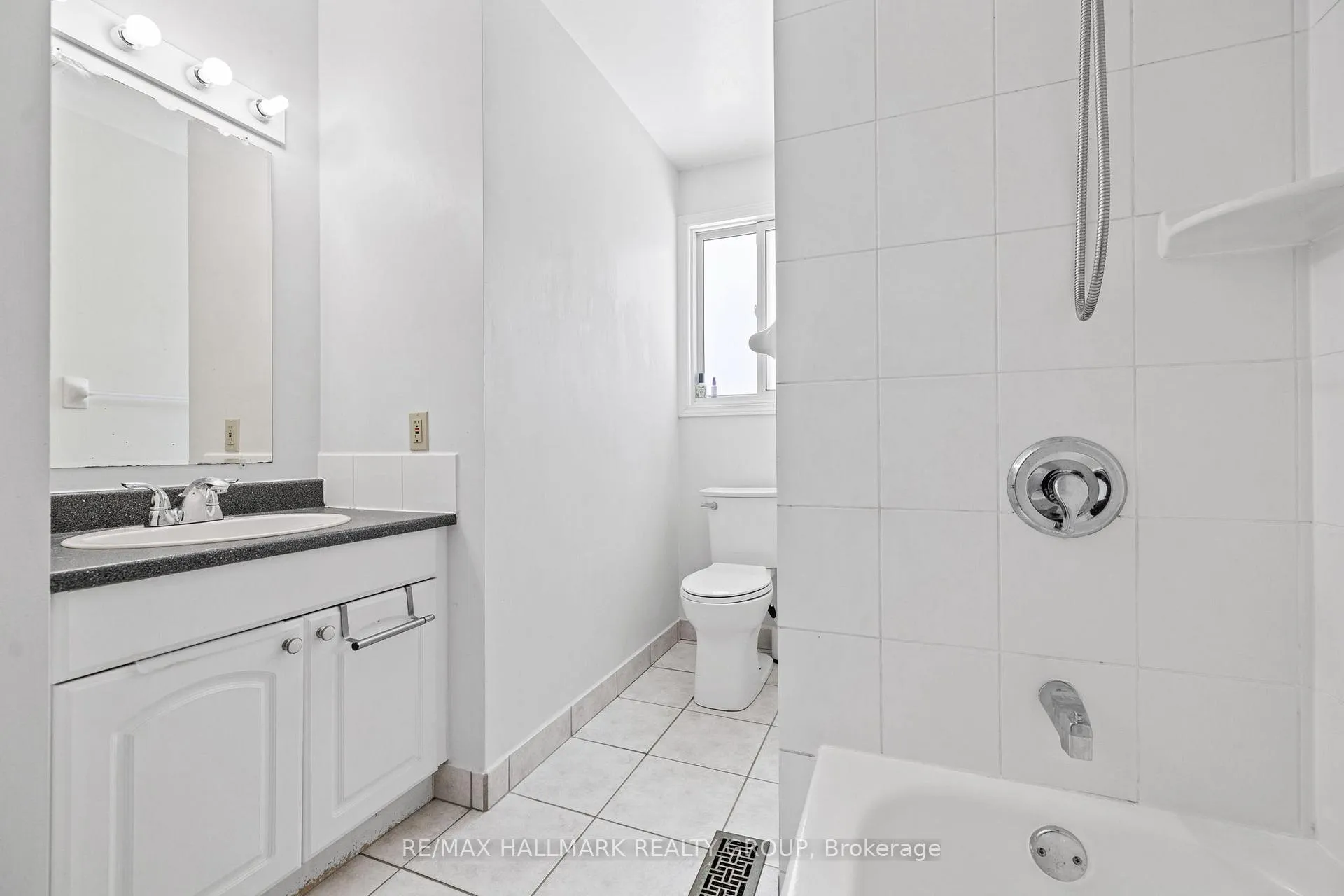 Photo 118 of 2988 Mccarthy Road, Ottawa, Riverside Park South — HOMEH